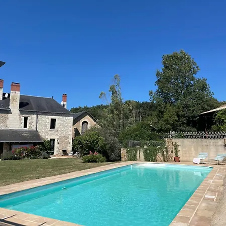 Moulin D'olivet Guest house Chartrene